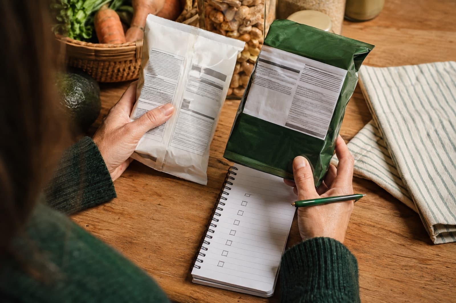Dining Out with a Tree Nut Allergy: Restaurant Safety Tips